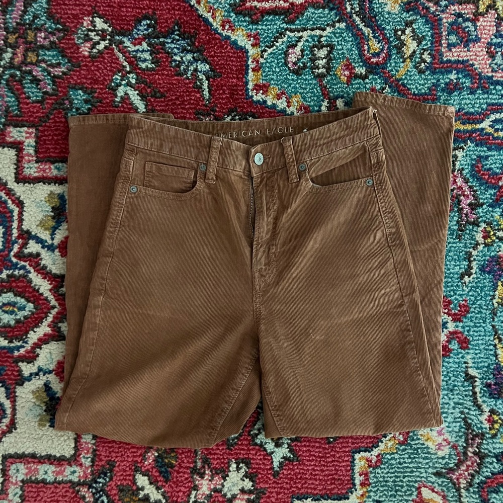 American Eagle Outfitters women’s tan Corduroy Pants